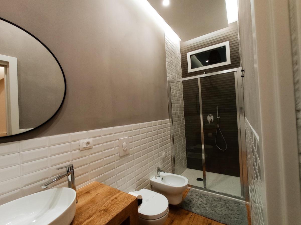 Suites Elifani Marina Trani Bagian luar foto