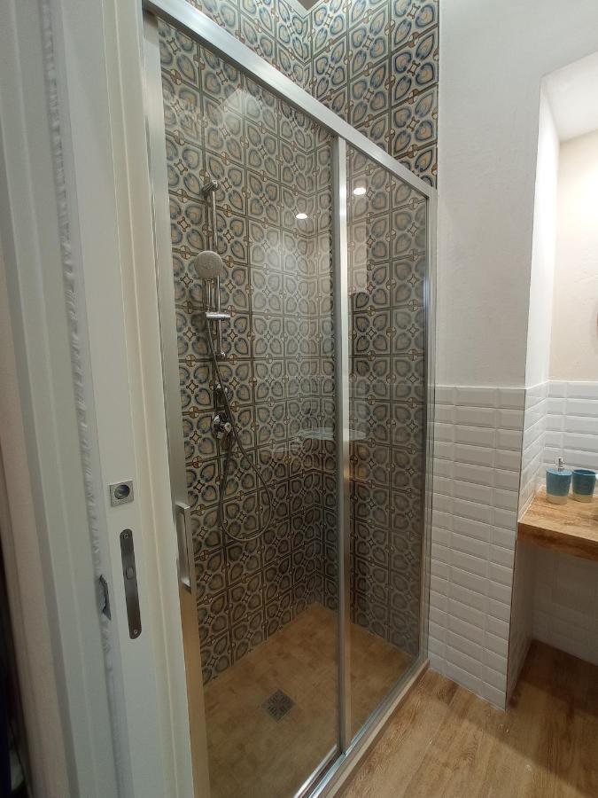 Suites Elifani Marina Trani Bagian luar foto